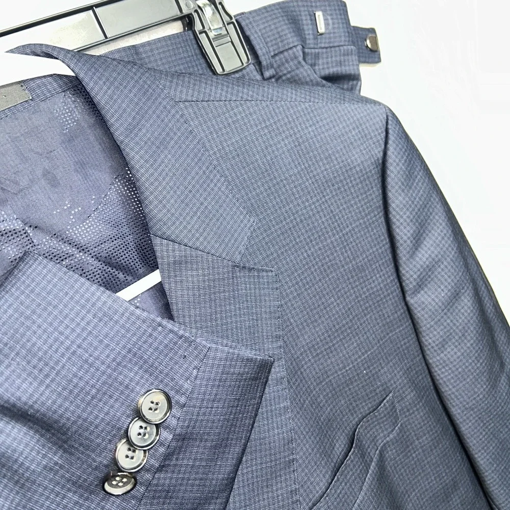 Hugo Boss 2 Piece Breathable Suit Mens 42r Pants 34x30 check pattern blue